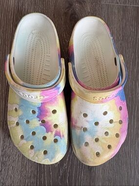 CROCS Tie-Dye Pastel Multicolor Classic Clog